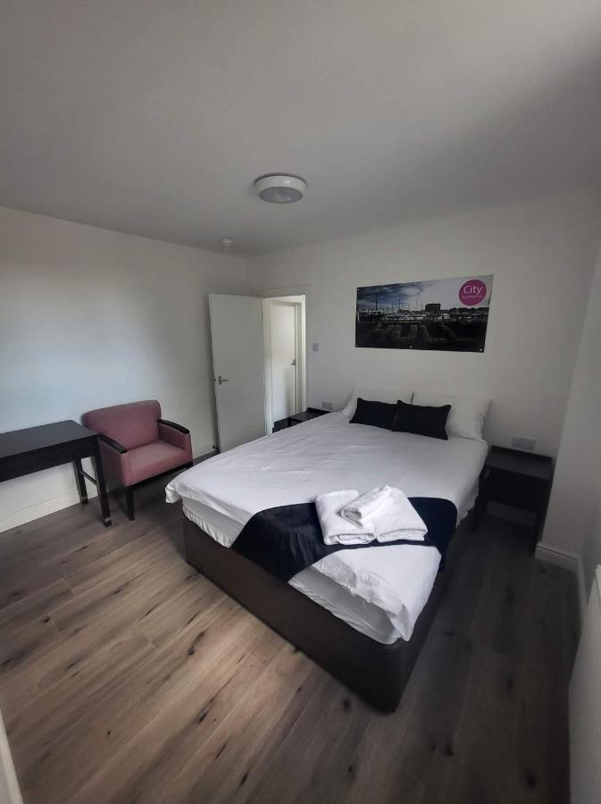 קינגסטון אפון הול City Apartments Charles Street מראה חיצוני תמונה